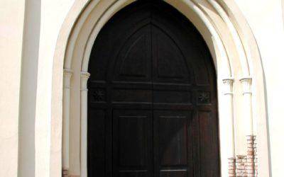 Il portale ingresso Chiesa di San Nilo